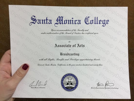 Usa Santa Monica  College Free Sample From Phonydiploma · United States