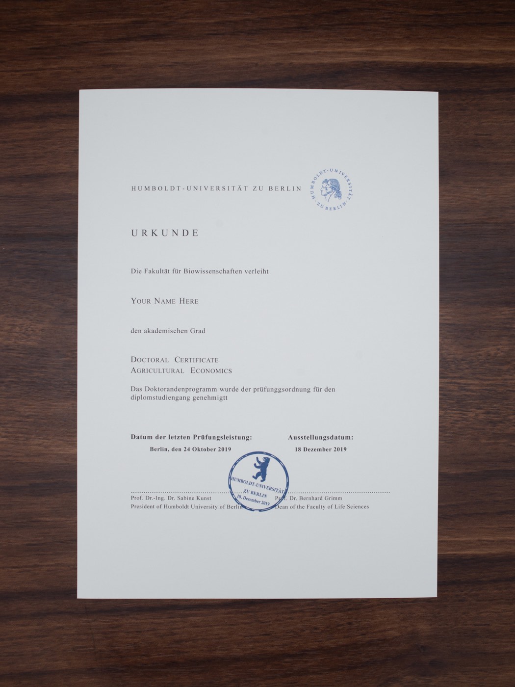 Humboldt-Universität zu Berlin precise match diploma sample