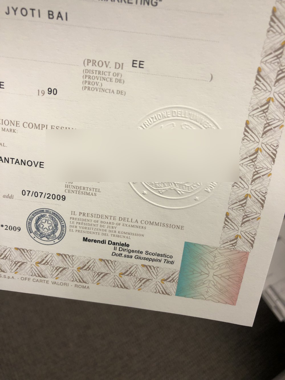 Diploma Ministero Dell Istruzione Ricerca Embossed Seal · Italy
